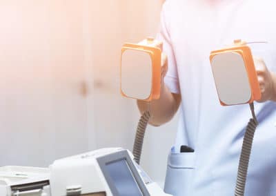 Defibrillatore in azienda: cosa c’è da sapere